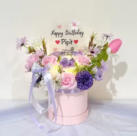 Bloom Box Akrilik Ucapan Ulang Tahun Malaka